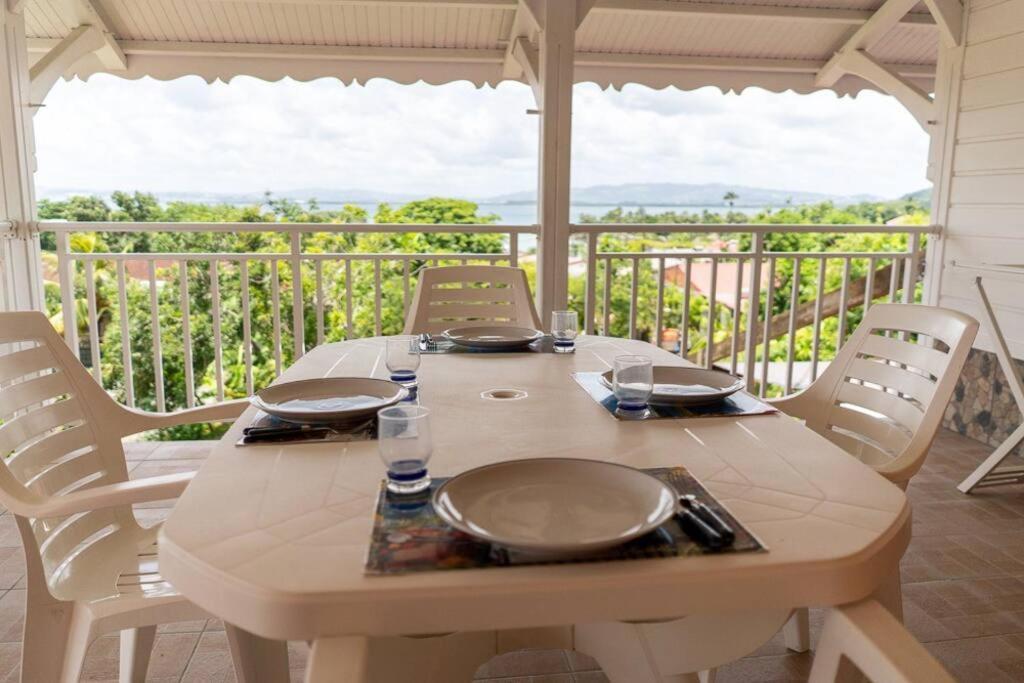 Location Saisonniere Bel Appartement เลส์ทรัวส์-ซีเลต์ ภายนอก รูปภาพ